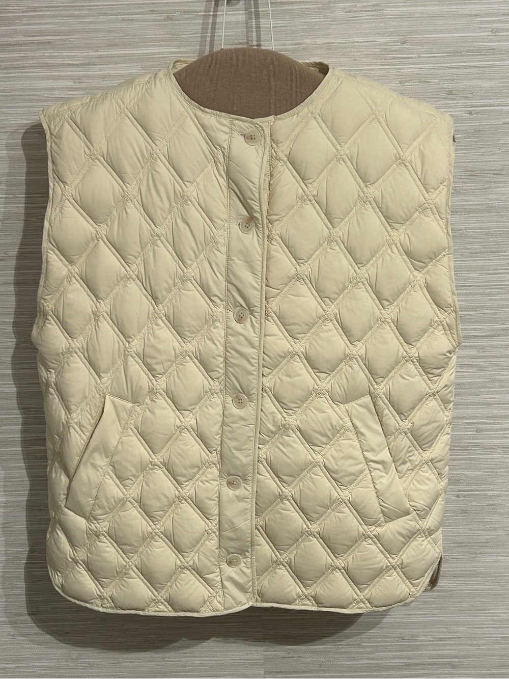 Marine Layer Women's Cream Marina Quilted Down Puffer Vest Size Small